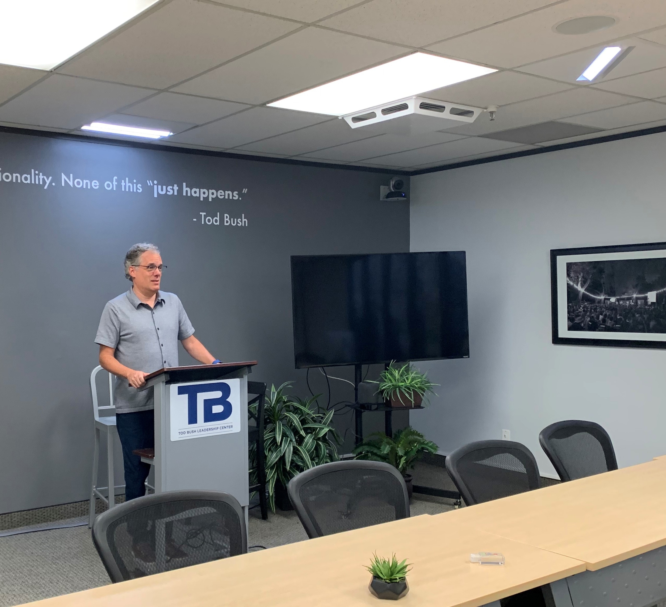 Tod Bush Leadership Center Improves Live Online Presentations