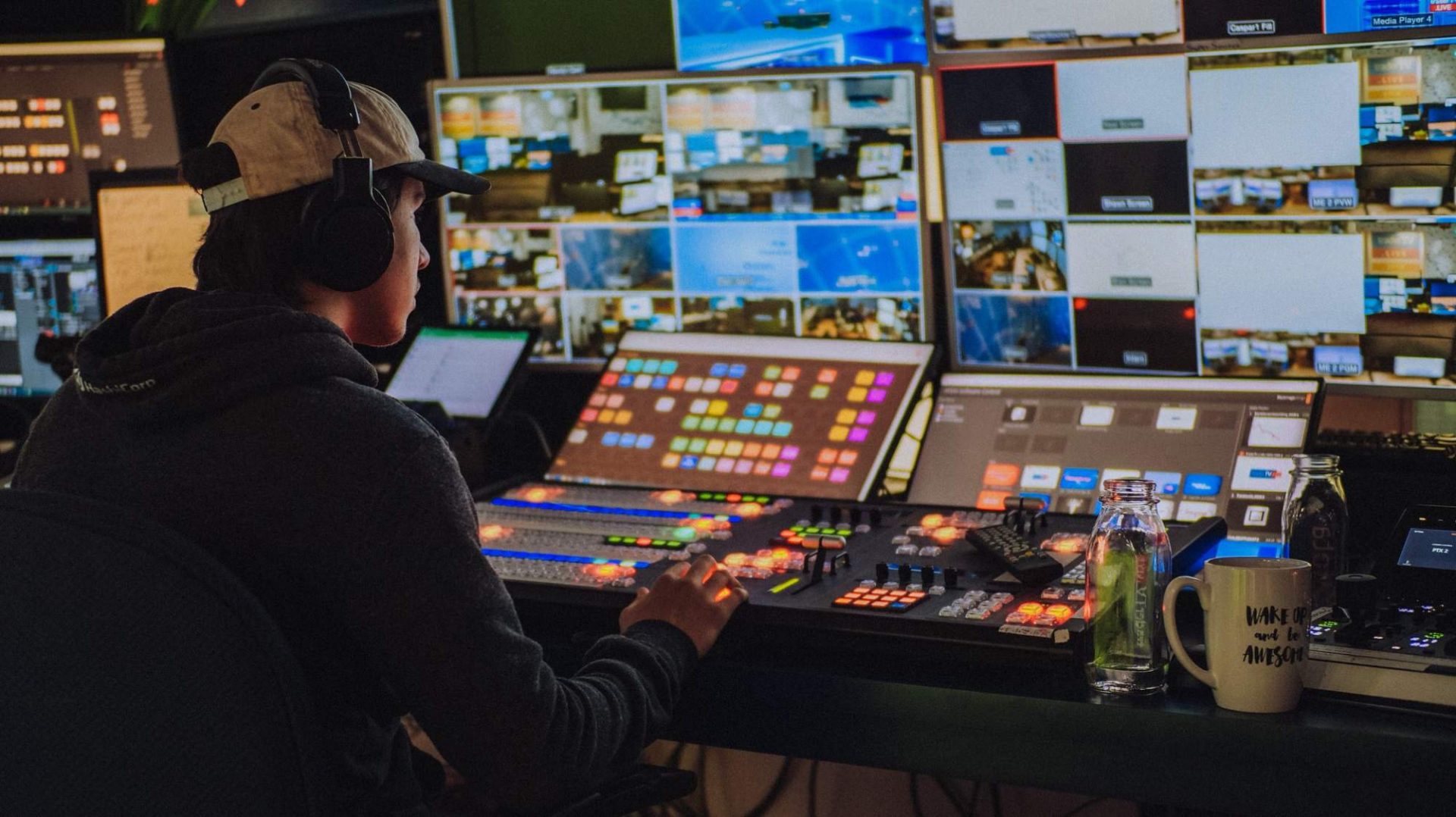 TraderTV.Live Scales Its Workflow with Blackmagic Studio Camera 4K Pro ...